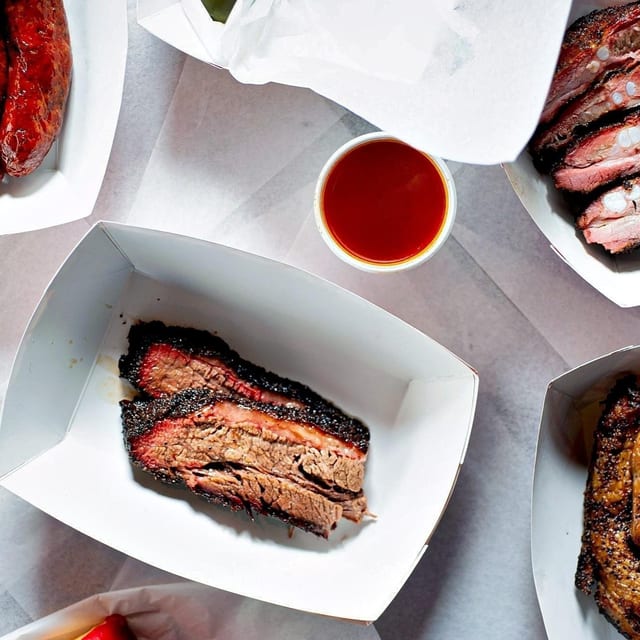 + 1/2 Rib & 1/2 Brisket.